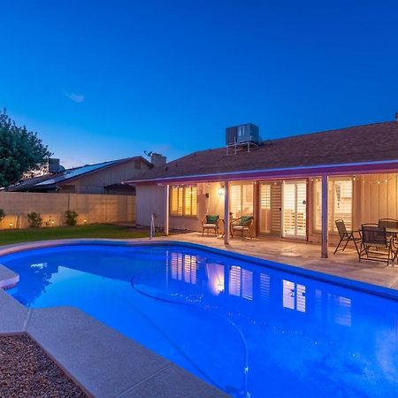 Large Pool With Diving Board, Remodeled 3Bdrm, Near State Farm Stdm And More! Peoria Exteriér fotografie